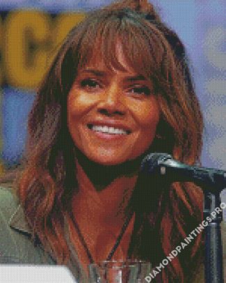 The Actress Halle Berry Diamond Painting