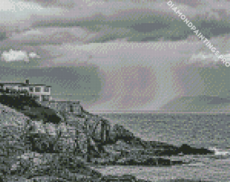 Black And White House On A Cliff Diamond Painting