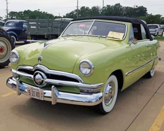Green 1950 Ford Diamond Painting