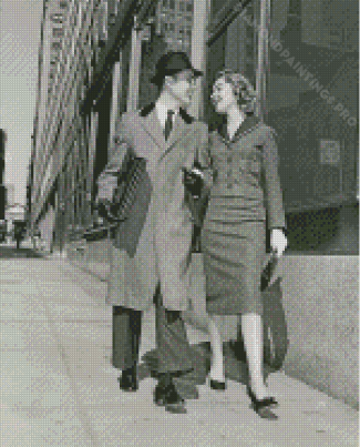 Vintage Couple Walking In The City Diamond Painting