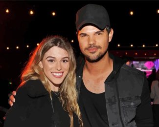 Taylor Lautner With His Wife Diamond Painting