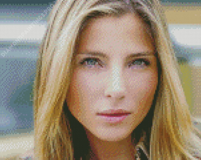 Young Elsa Pataky Diamond Painting